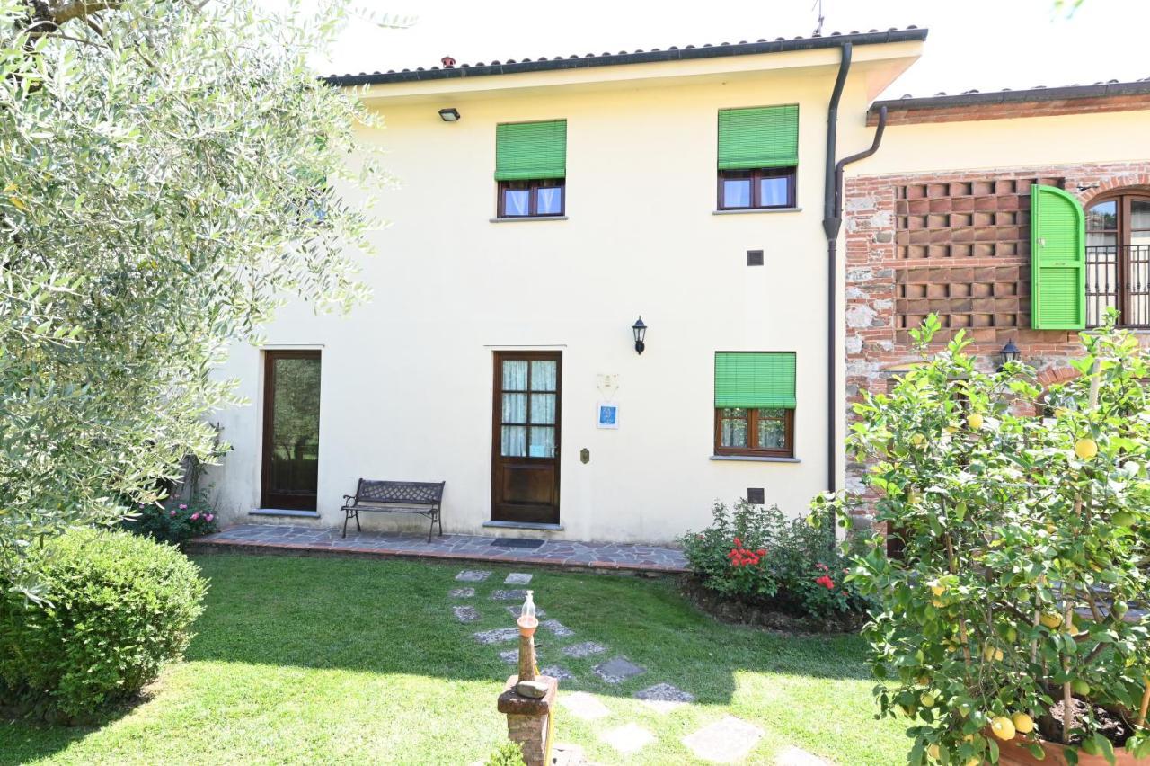Agriturismo Corte Stefani Capannori Exteriör bild